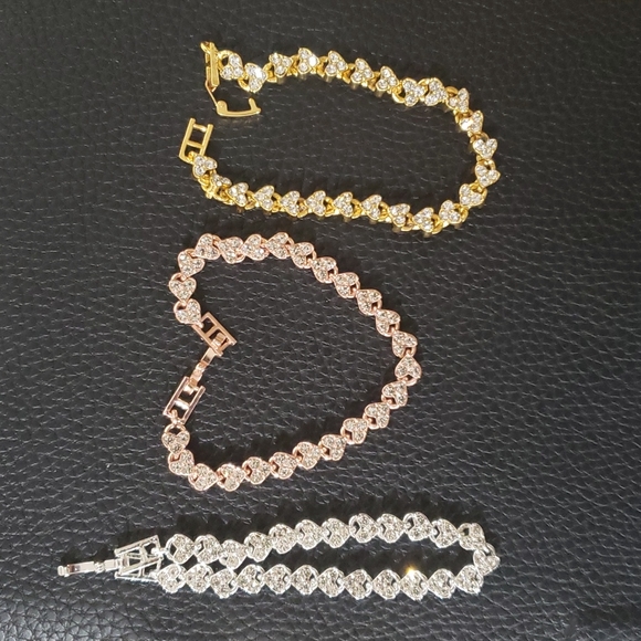 Beautiful Rhinestone Chain Bracelets - Picture 10 of 11